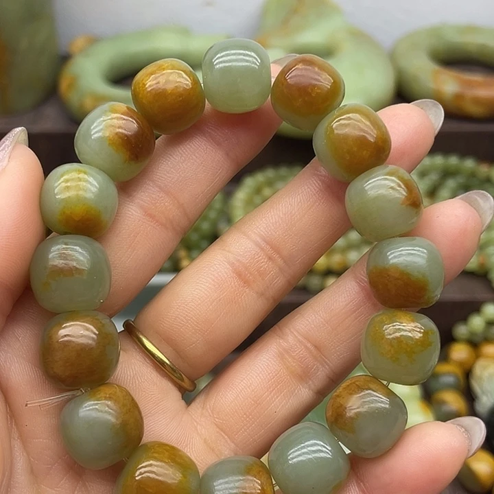 岫岩河磨玉（透闪石质玉）未镶嵌手链