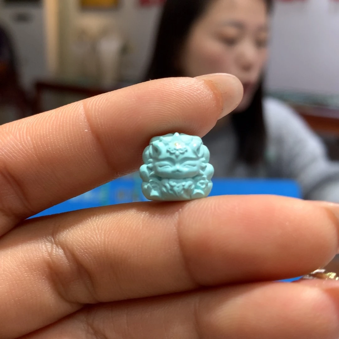 绿松石配饰未镶嵌