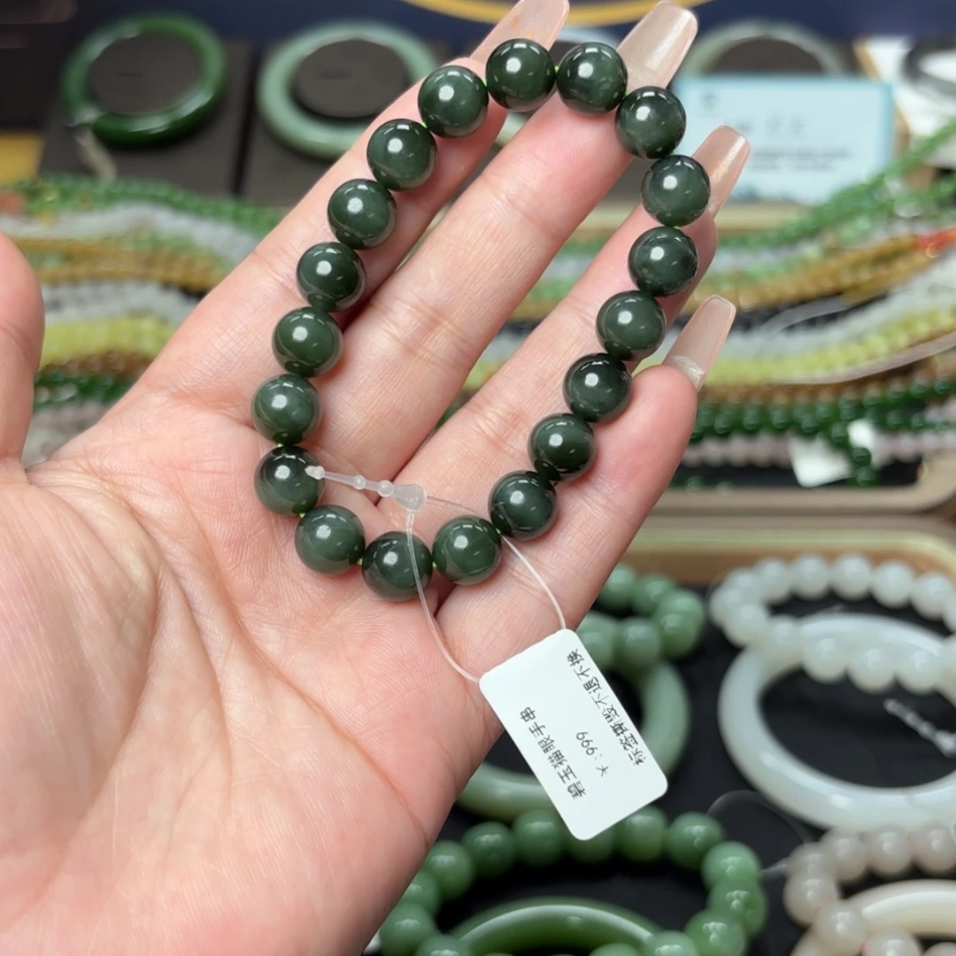 未镶嵌手串和田玉