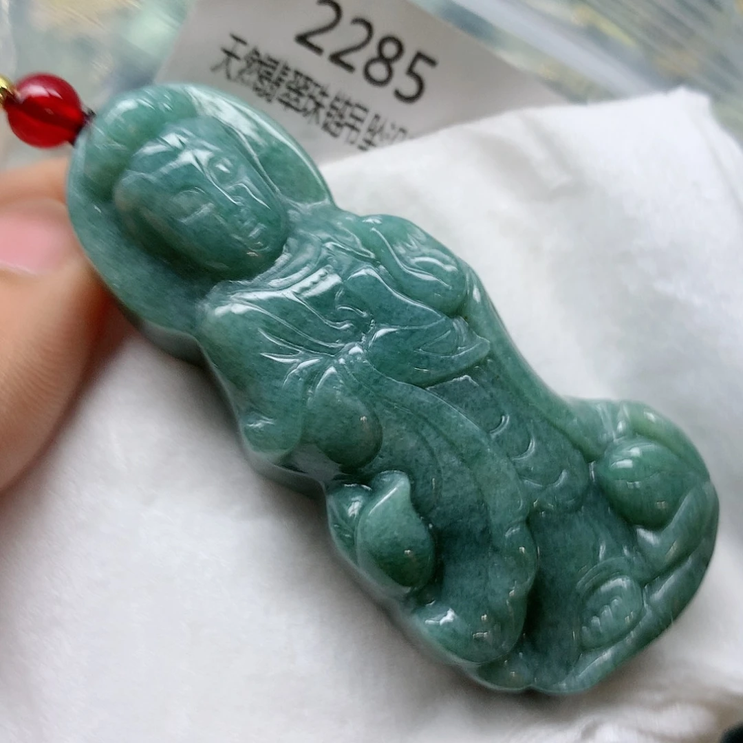 翡翠颈饰未镶嵌手串