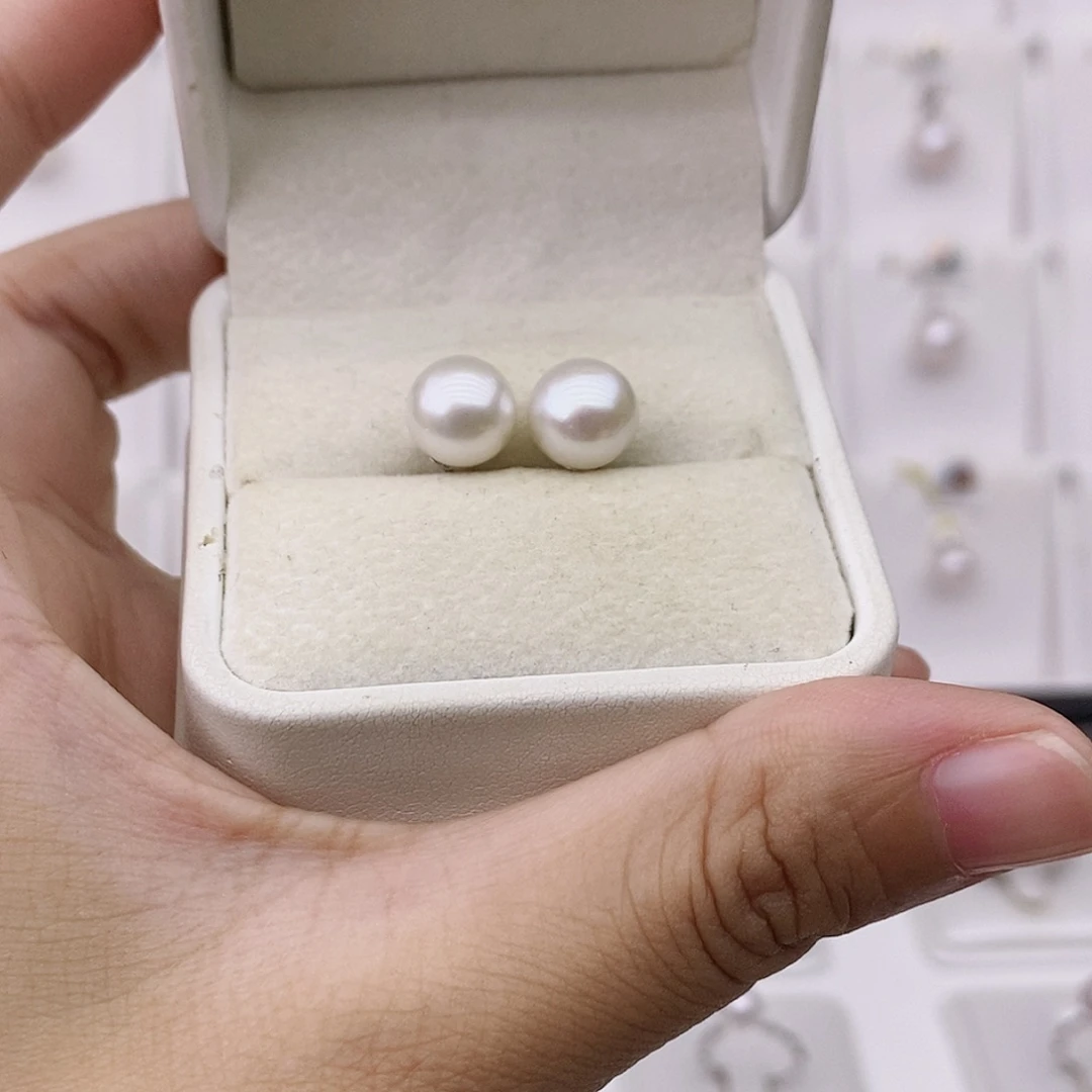 程***麻银S925镶嵌耳钉淡水珍珠