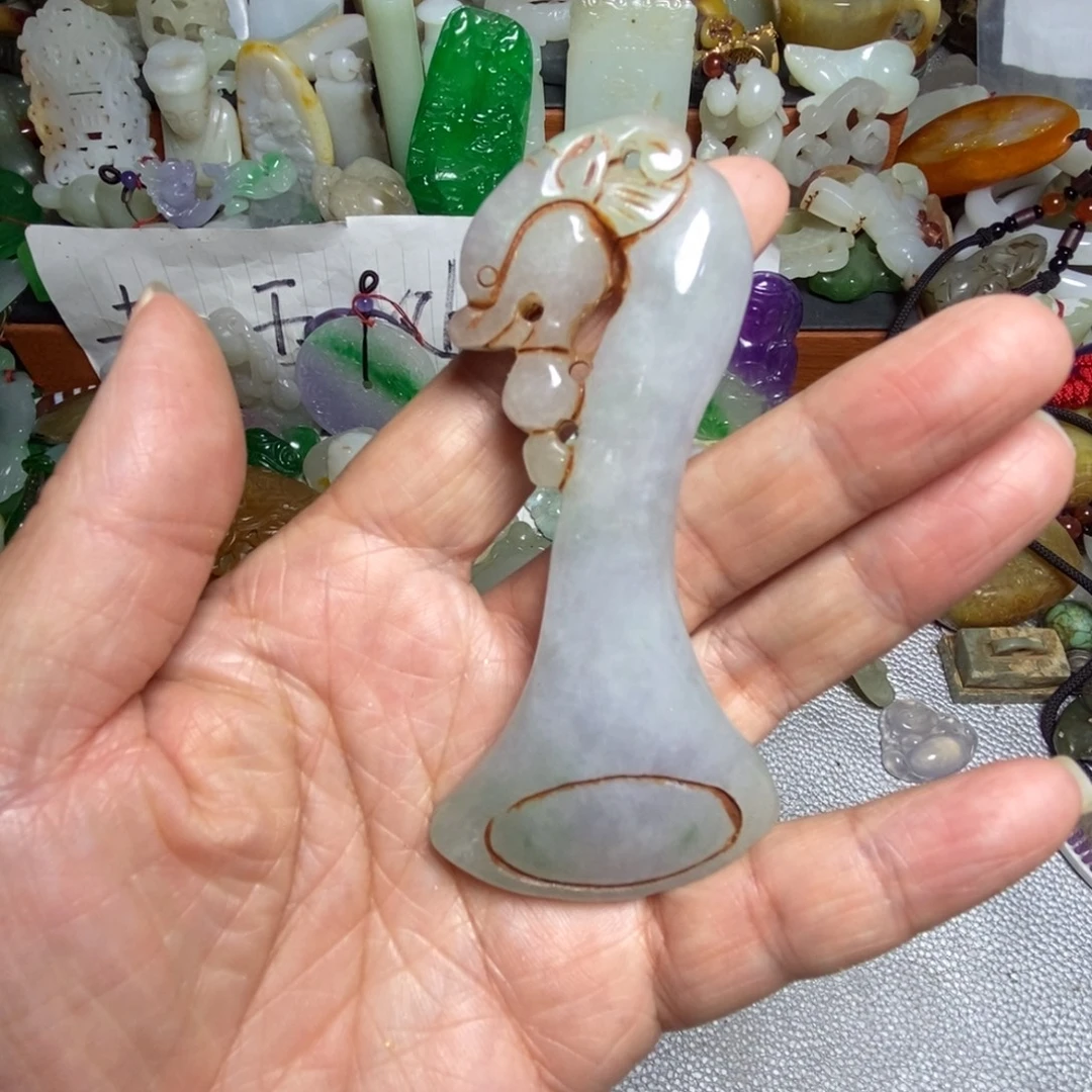 和田玉（糖玉）未镶嵌颈饰