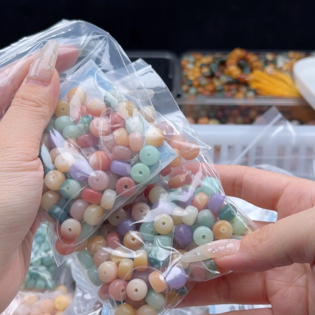 白玉菩提吊坠q9mm/110颗多宝药片