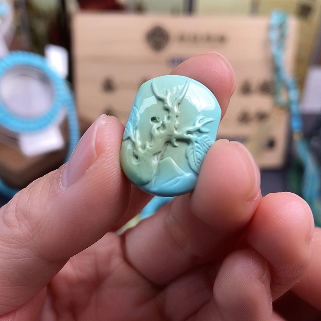 绿松石雕刻未镶嵌