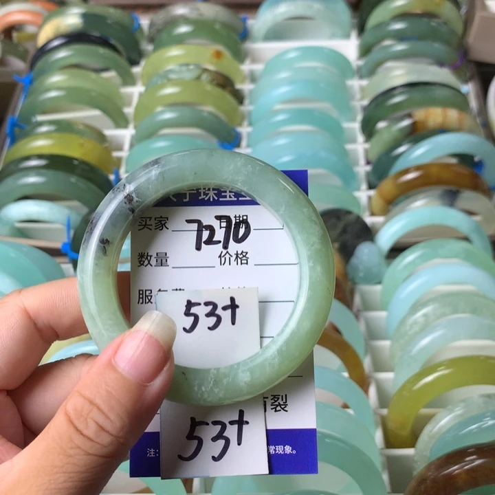 未镶嵌蛇纹石玉手镯7270