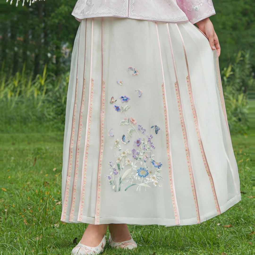 [云影] 新中式国风桑蚕丝重工刺绣如意头马面裙清新雅致