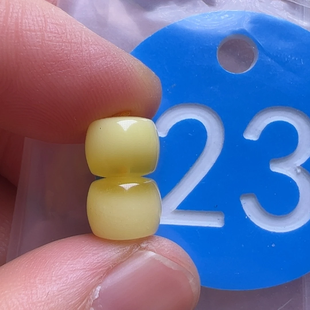 蜜蜡未镶嵌珠宝奇石8m m