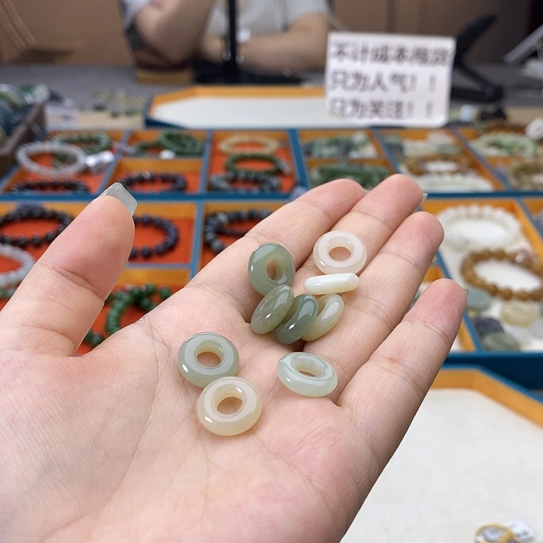 未镶嵌手串和田玉W1