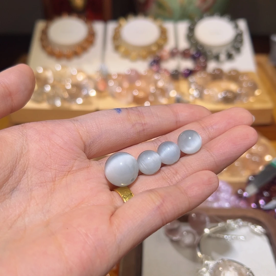 金***倪水晶手串未镶嵌单珠