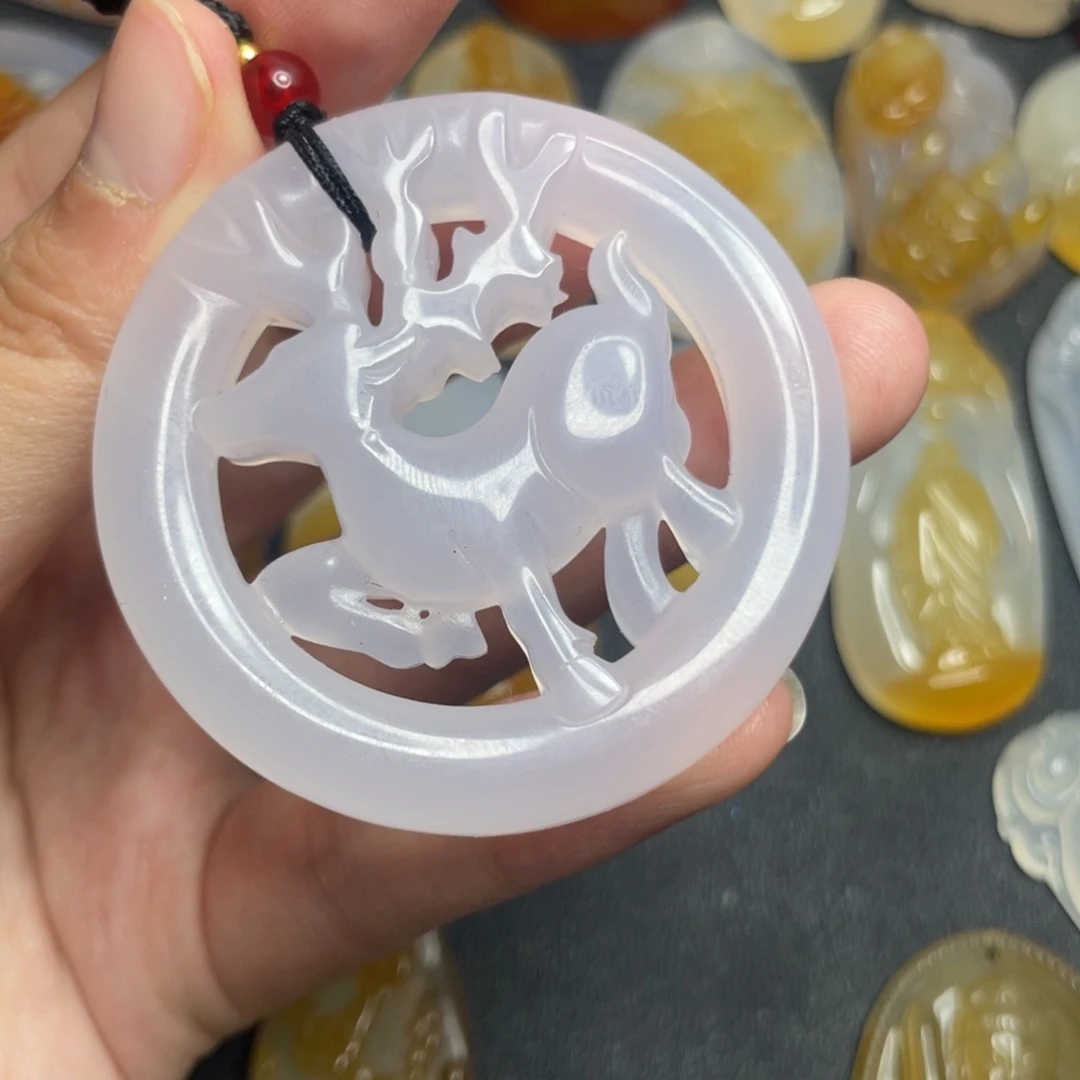 玛瑙/玉髓未镶嵌颈饰