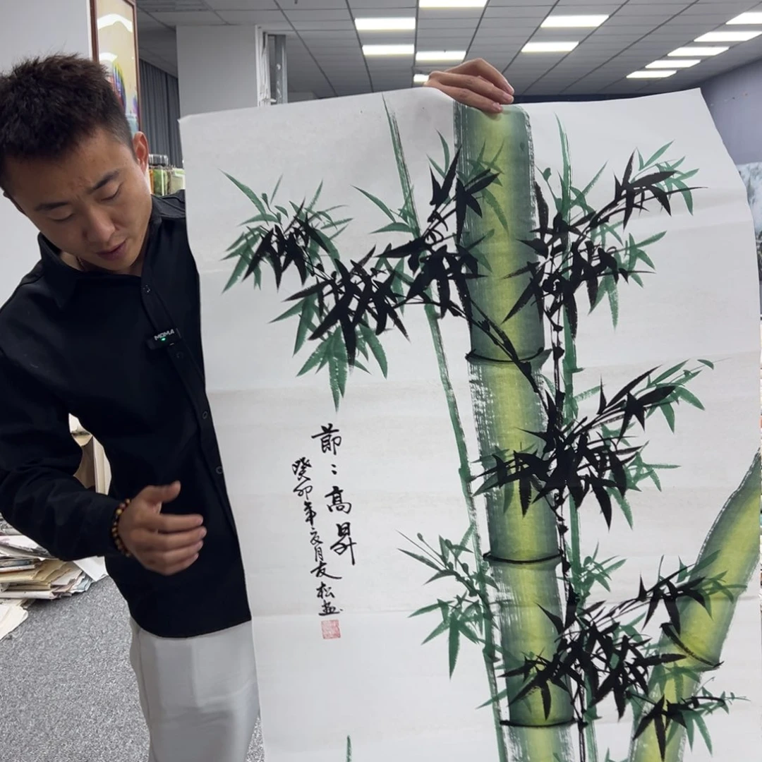 国画卖字画的小男孩