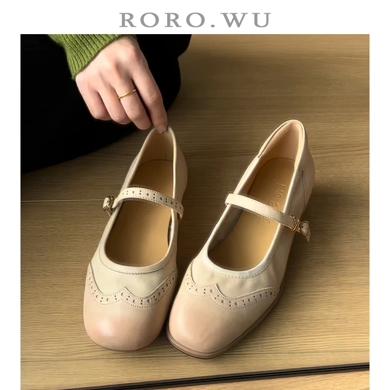 娆娆吴·头层水洗牛皮通勤雕花日常一字扣带玛丽珍单鞋女M085