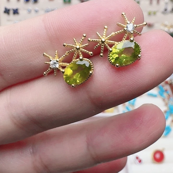 橄榄石耳饰银S925镶嵌耳钉