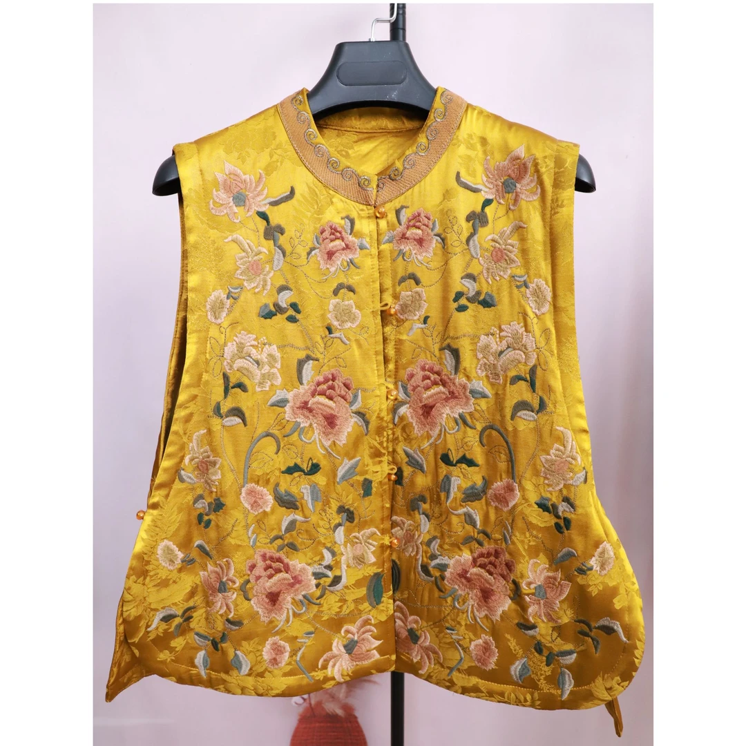 中国风新中式女士精品刺绣加棉马甲【花韵·棉】