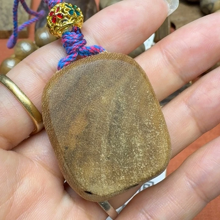 大叶紫檀（黑酸枝木类）