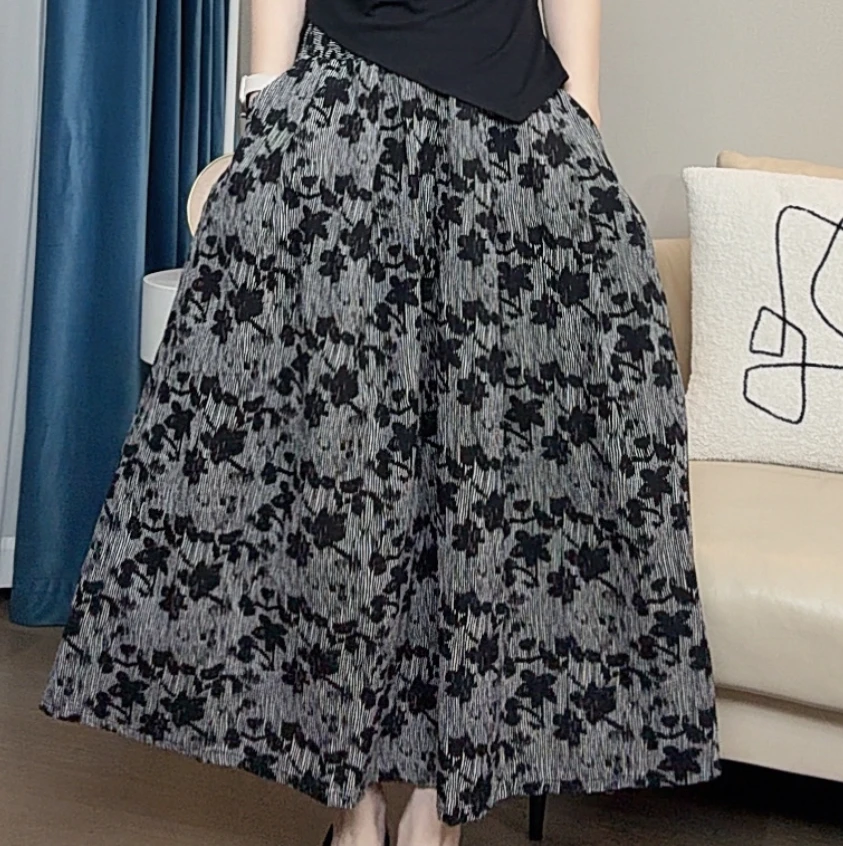【清清严选】2025夏季新款条纹星星花大摆显瘦半身裙薄款碎花时尚
