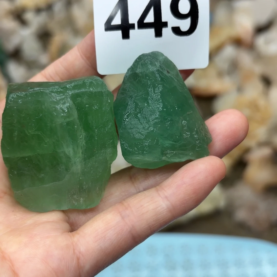 未镶嵌水晶大型摆件（非配饰）