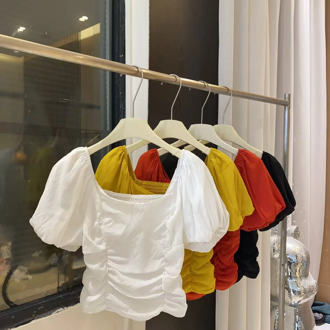 法式绝美纯欲一字肩泡泡袖上衣女夏季新款设计感修身短款上衣