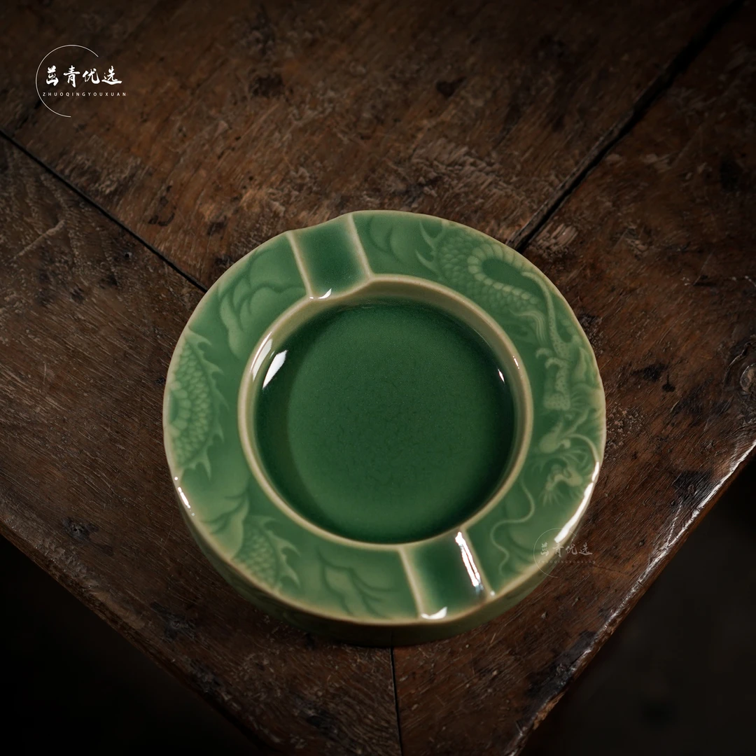 龙纹青瓷雪茄缸中空隔热陶瓷烟灰缸家用中式纯手工茶道配件高档品