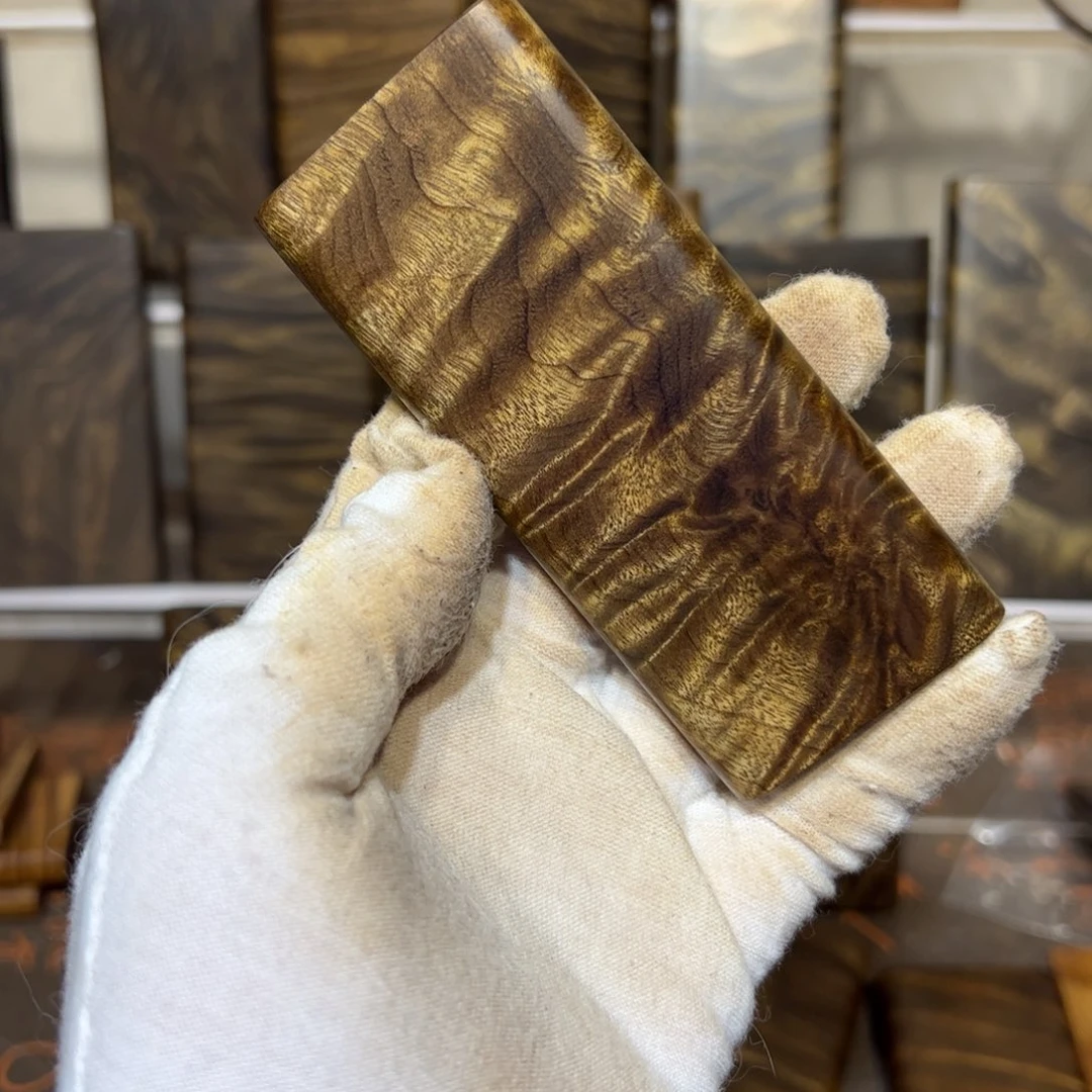 亮***金丝楠小叶桢楠无事牌