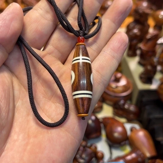 黄花梨/降香黄檀吊坠黄花梨