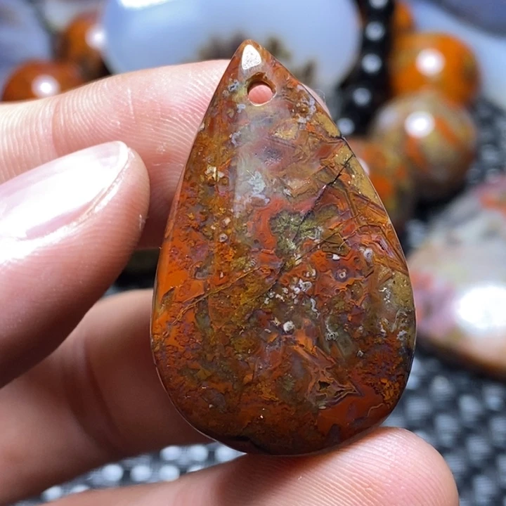 玛瑙/玉髓颈饰未镶嵌