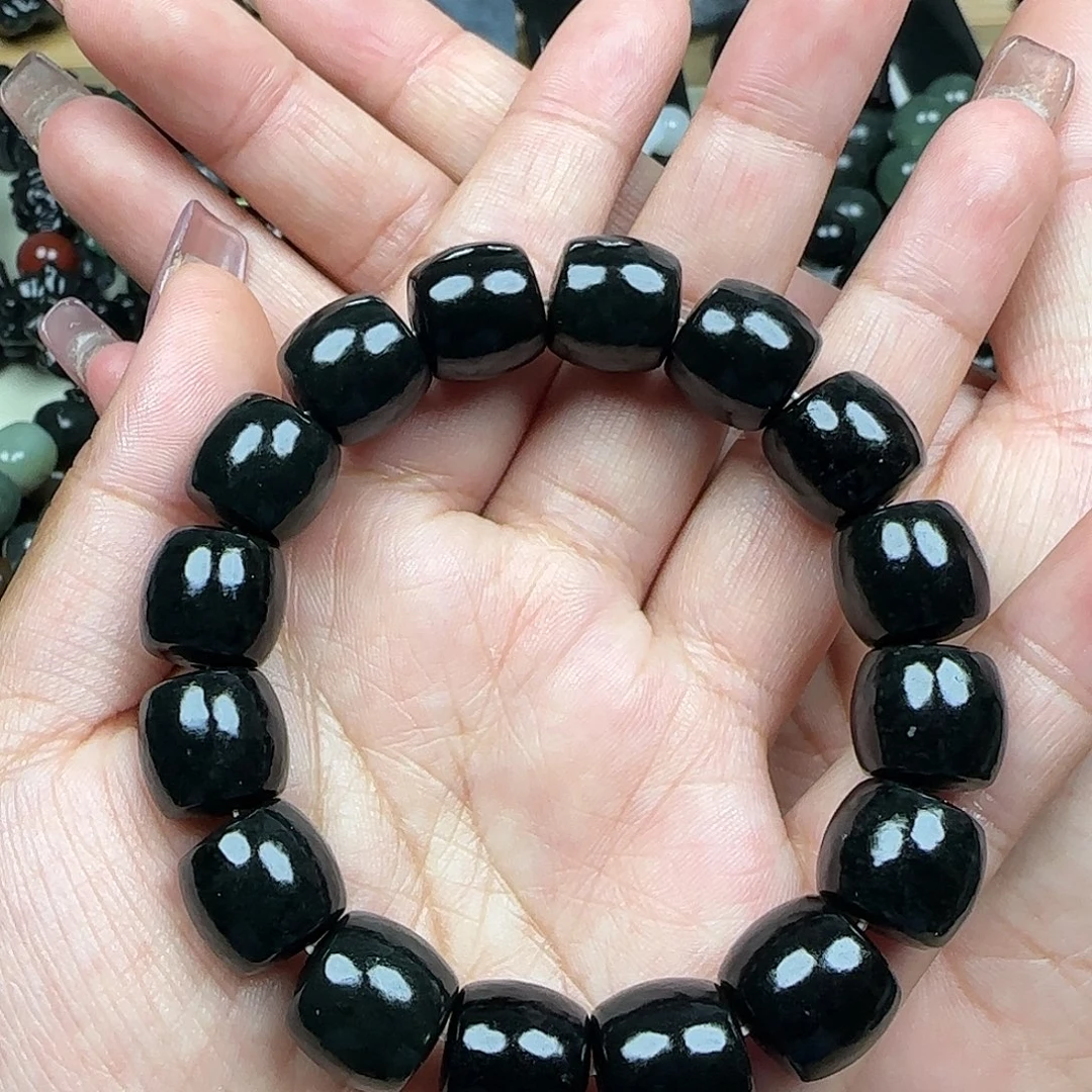 和田玉未镶嵌手串