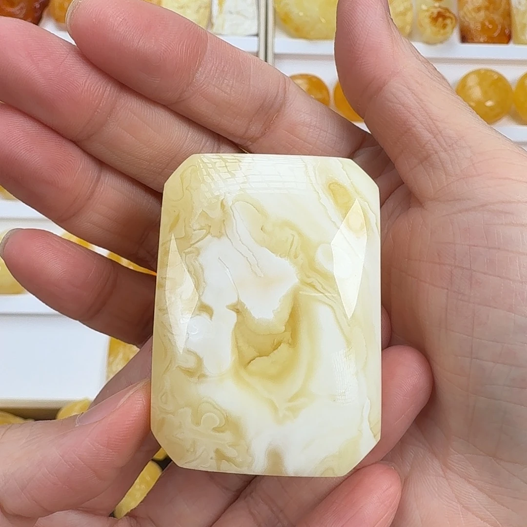 蜜蜡未镶嵌颈饰蜜蜡36.58g