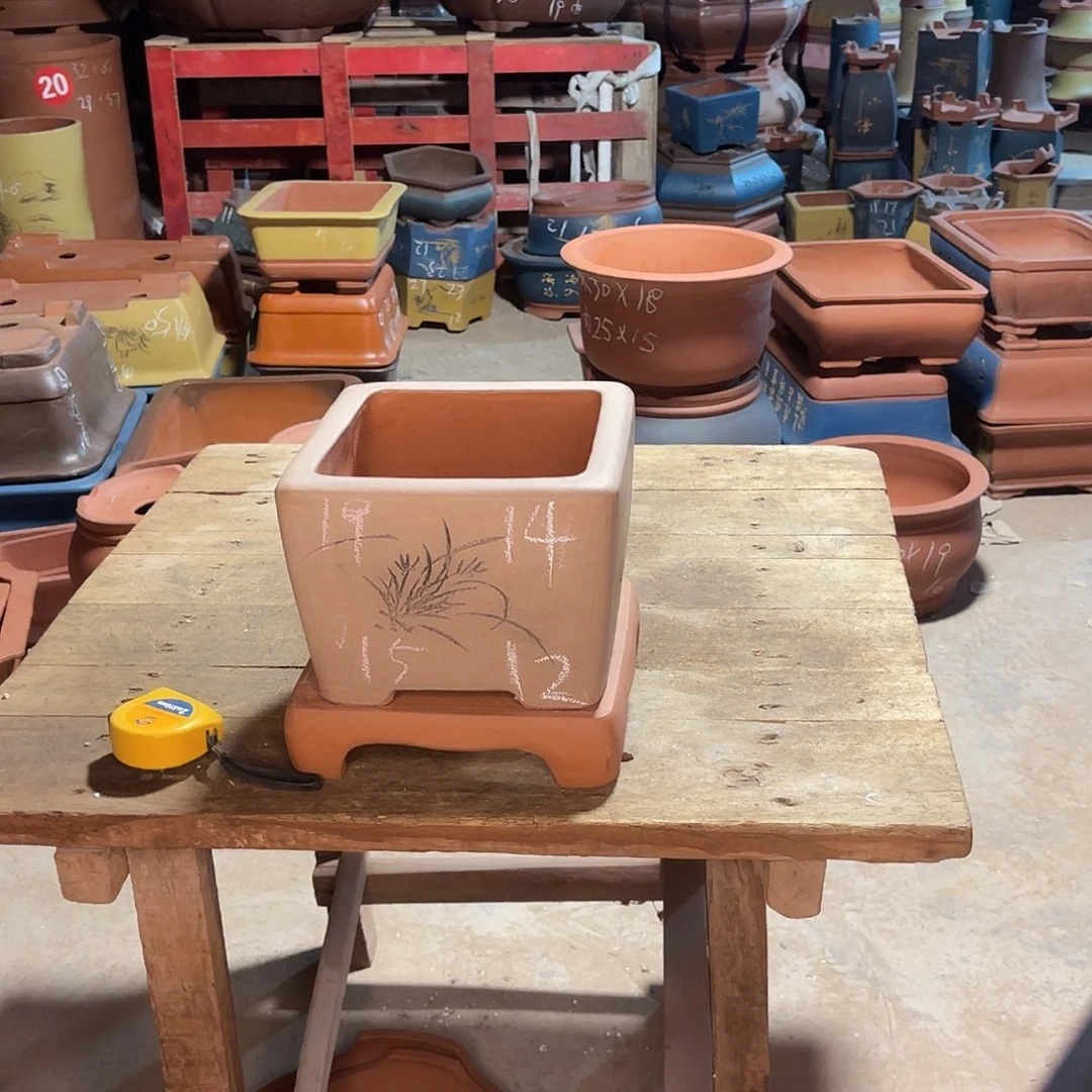 紫砂花盆四方盆一个