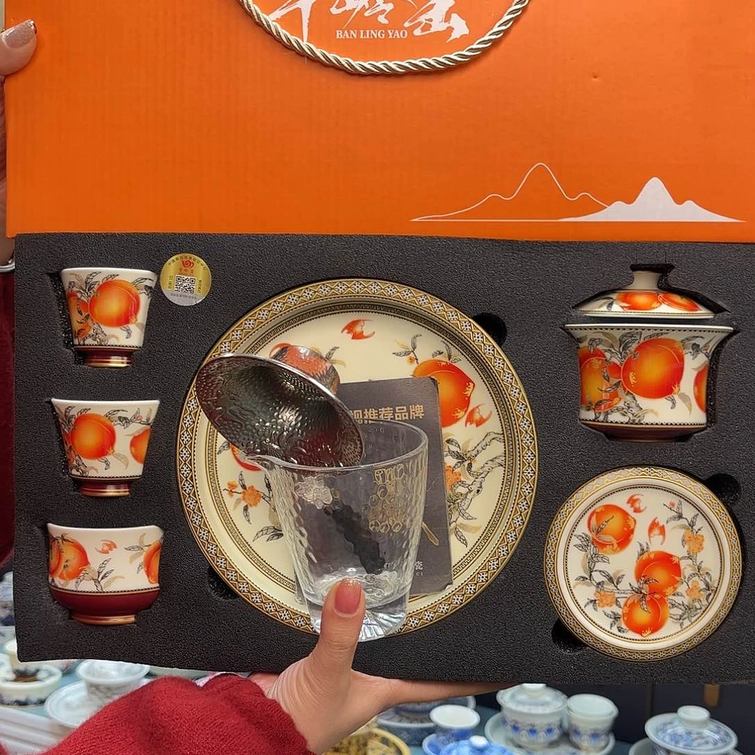 盖碗里的水煮开后倒在