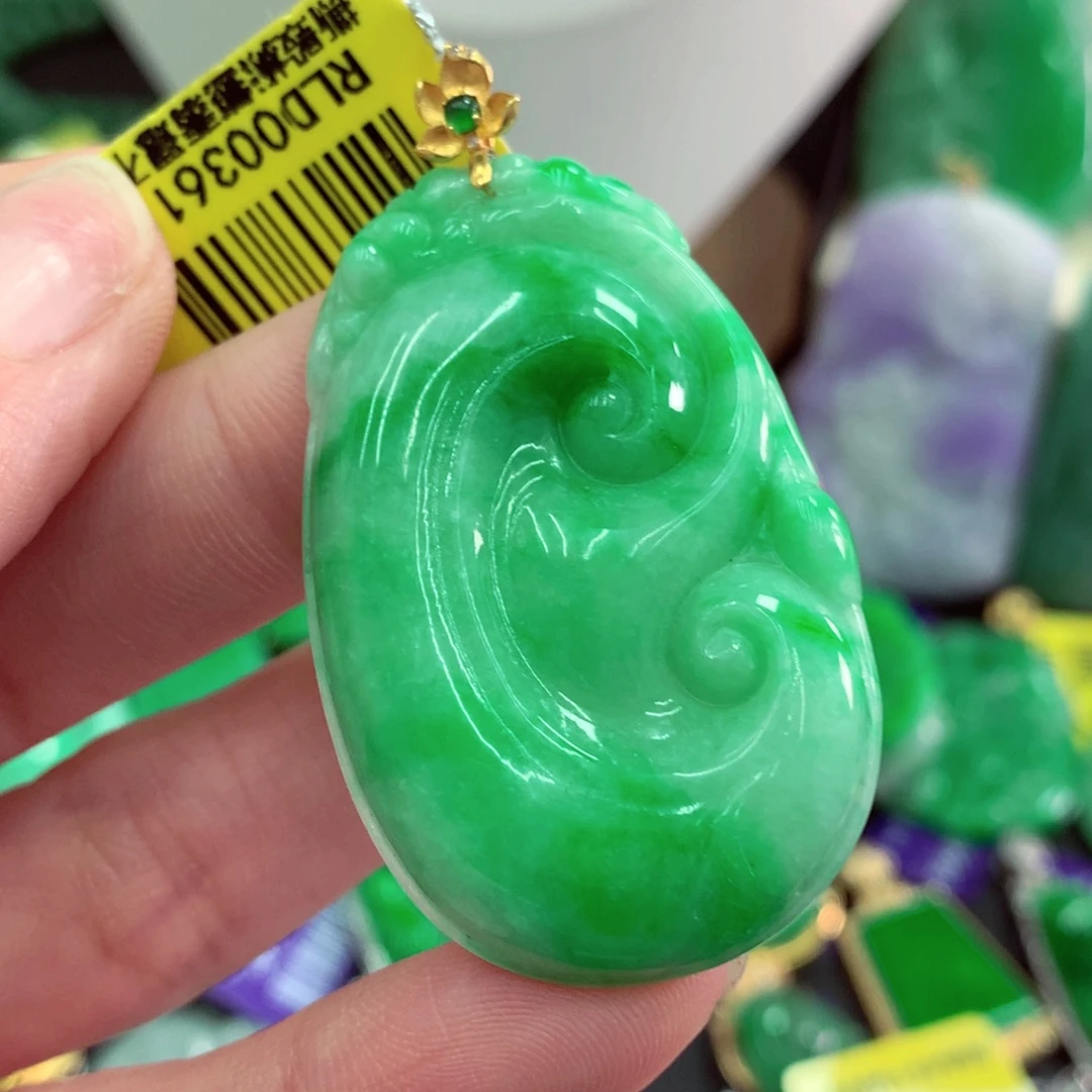 翡翠18K金镶嵌吊坠(不含链)