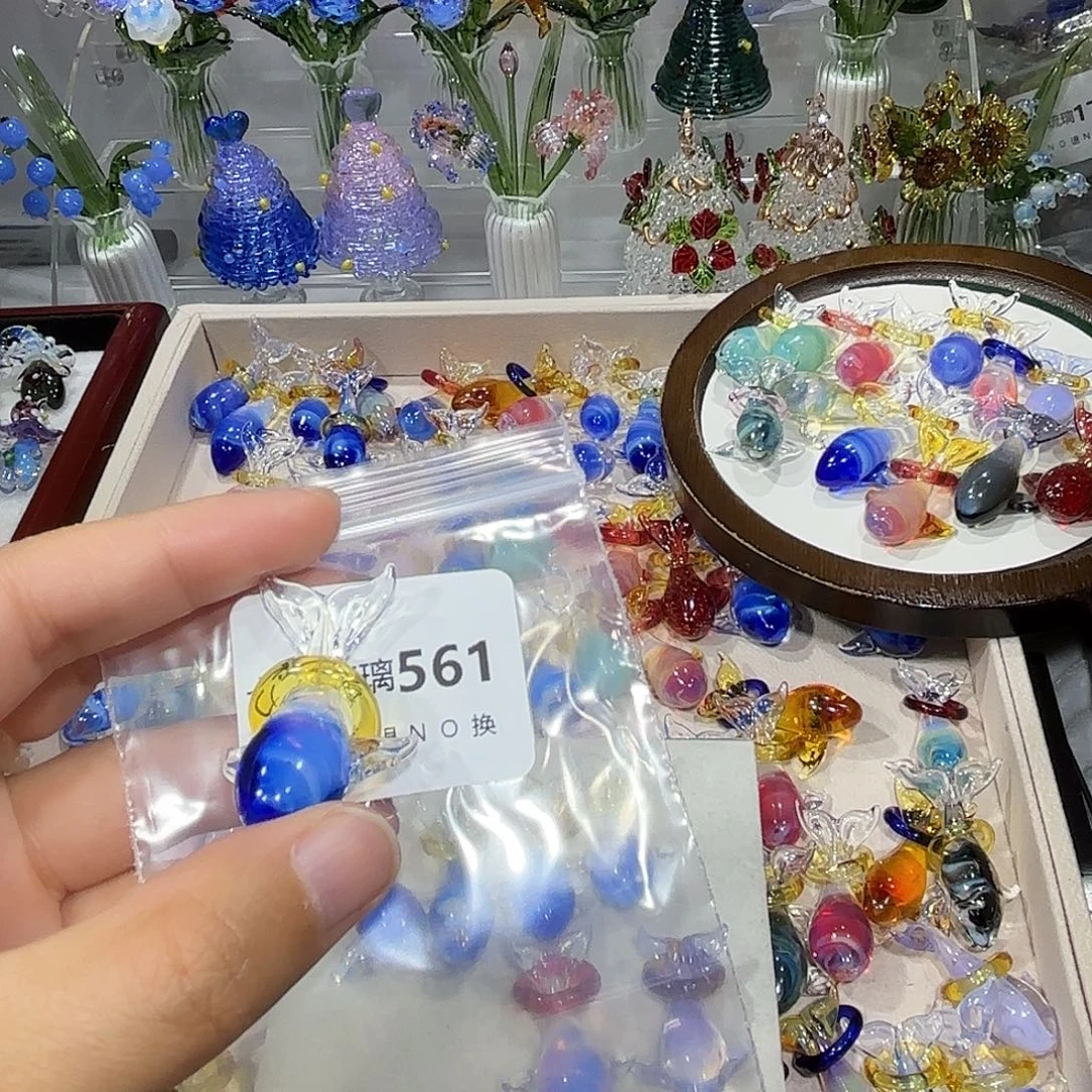 小****琉璃吊坠（不含链）561蓝色鲸鱼