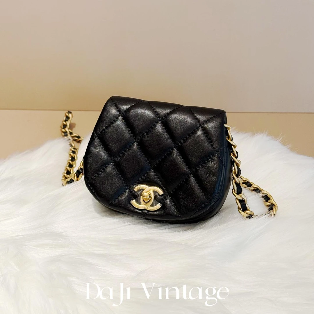 99新 Chanel/香奈儿 大吉中古/Chanel香奈儿金扣黑色贝壳斜挎包