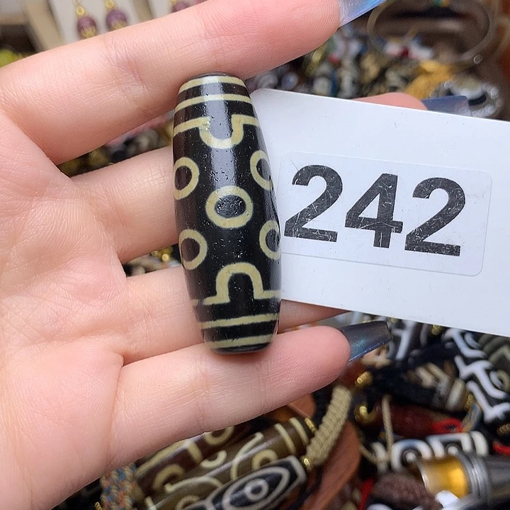 玛瑙/玉髓发一条未镶嵌