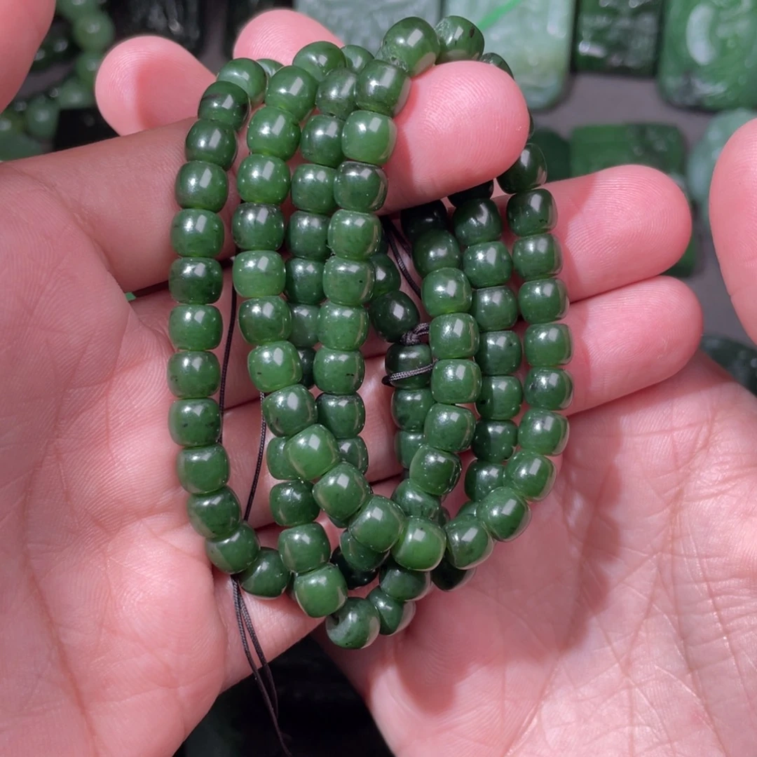 和田玉（碧玉）未镶嵌颈饰