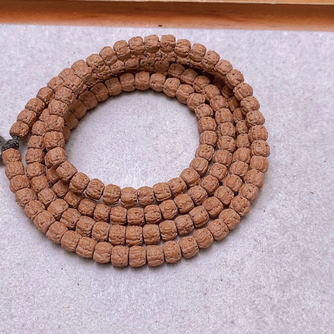 金刚菩提手串龙切小佛手108颗