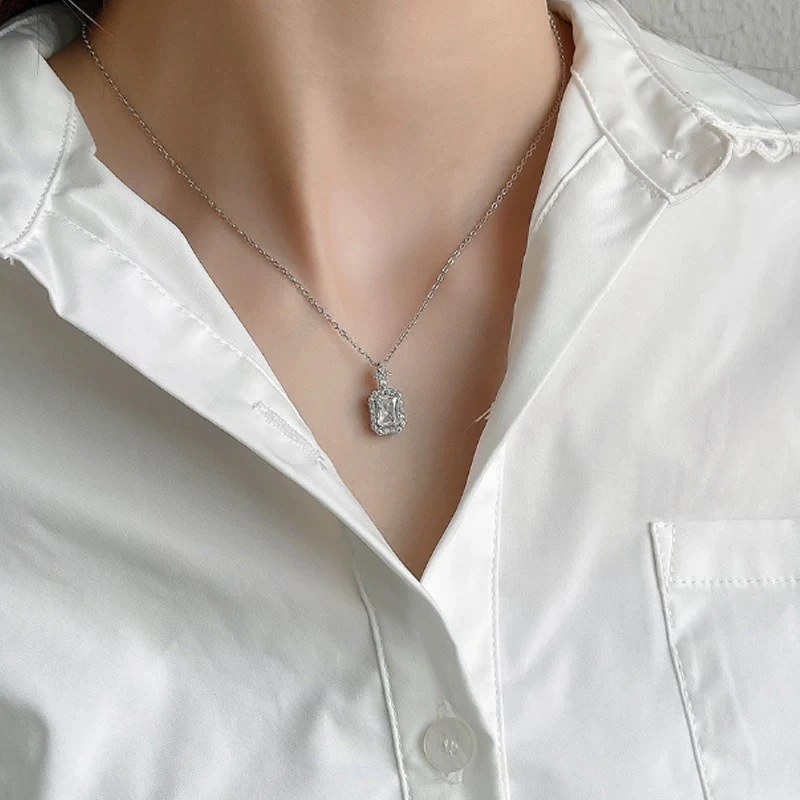 铜合金项链  镀k金 2025款C6770【璀璨香水瓶】AUYING MUMU 项链