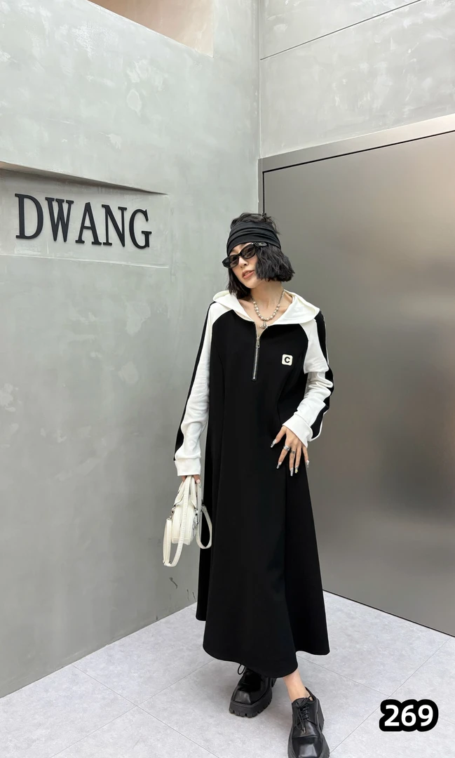 拉链黑白撞色固色拼接连帽休闲减龄大码连衣裙269#