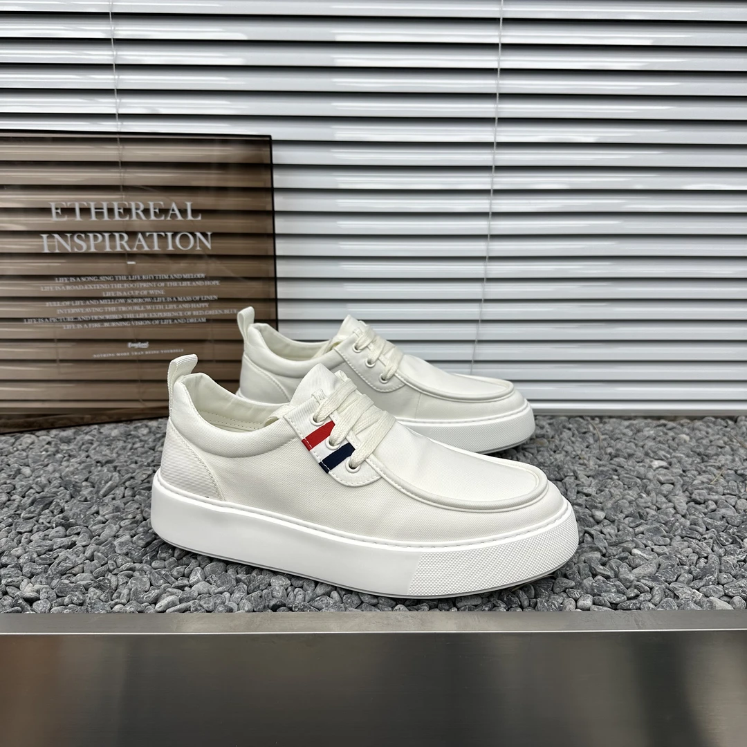 男士高档春夏新款男士透气布鞋轻便舒适时尚百搭休闲鞋潮流板鞋男