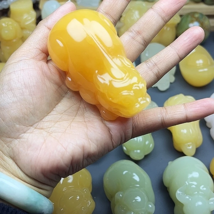 石材诚**莹 玉石雕刻品