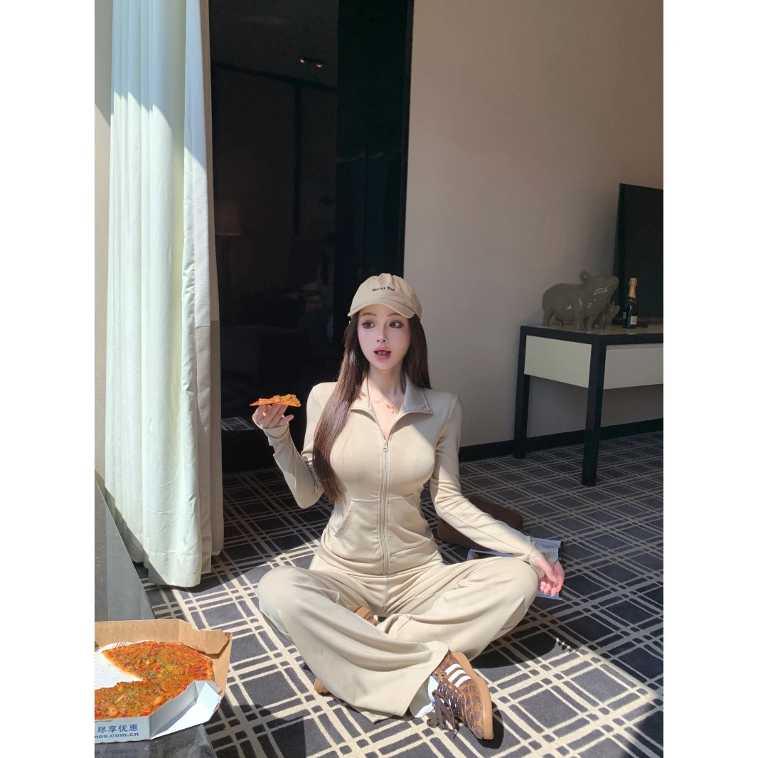 休闲运动套装女秋季新款修身立领拉链上衣+高腰阔腿休闲裤两件套