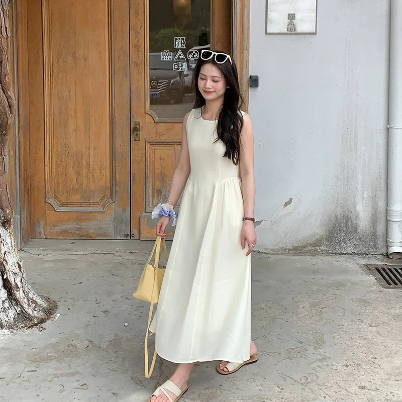 圆脸小雯/法式宴会无袖白色连衣裙长款女夏高级感收腰显瘦背心裙