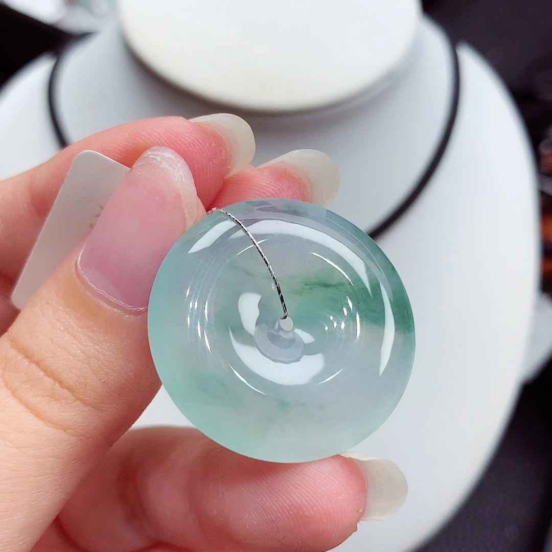 翡翠未镶嵌颈饰翡翠121，28.7/5.7