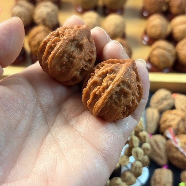 文玩核桃吊坠火*阁云朵202