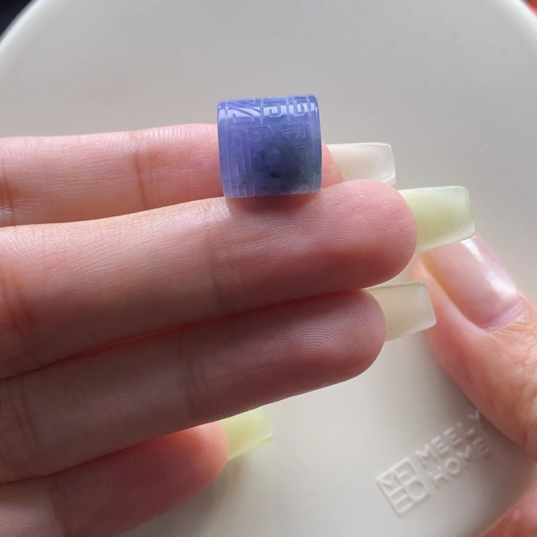 翡翠未镶嵌颈饰浓紫飘花桶珠