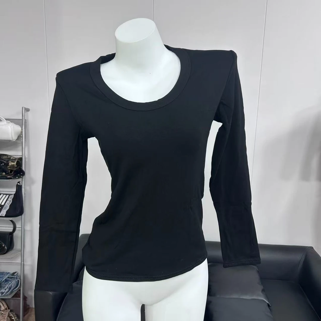 胖鹅张~纯色U领修身加绒保暖打底上衣#8668