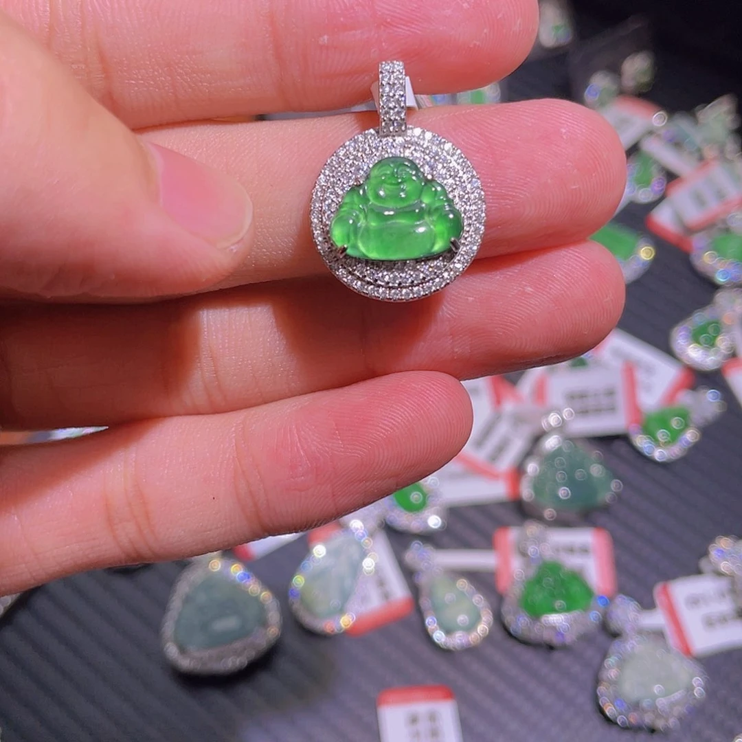 吊坠(不含链)未镶嵌翡翠