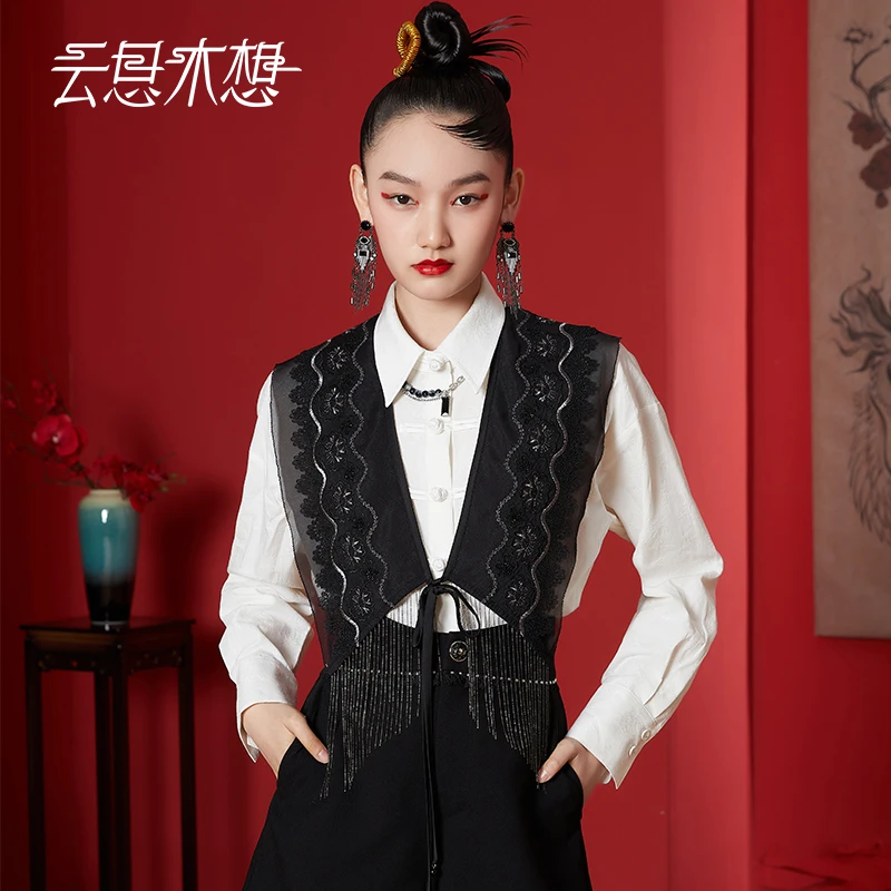 Ysimo-X云思木想新中式2024新款繁花云云刺绣流苏披肩11420