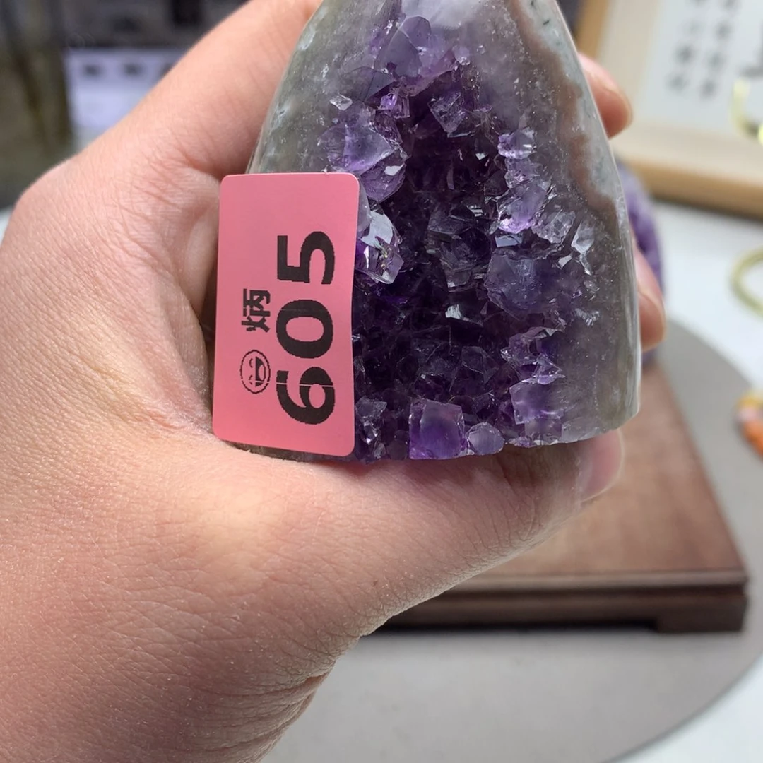 未镶嵌大型摆件（非配饰）水晶