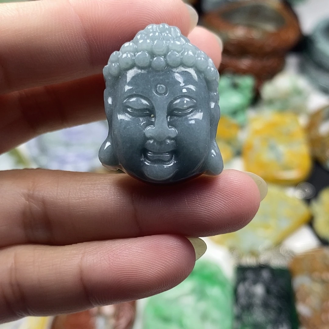 颈饰未镶嵌翡翠佛头